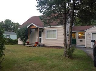 4 Greenway N, Queensbury, NY 12804