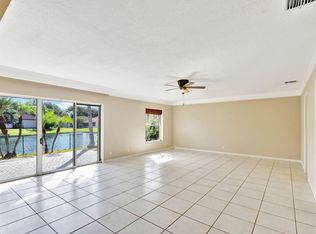 1035 Aspri Way, Riviera Beach, FL 33418