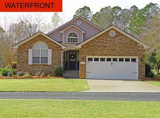 89 Ridge Lake Dr, Manning, SC 29102