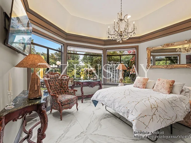 ground level den / bedroom with jack / jill bathroom
