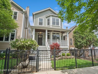 2234 W Fletcher St, Chicago, IL, 60618