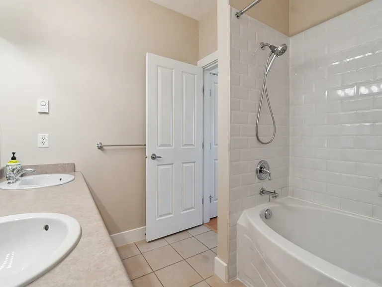 2338 Western Pkwy #3F — Photo 12