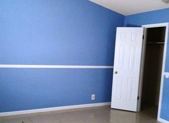 5th image of 812 W Heron Pl