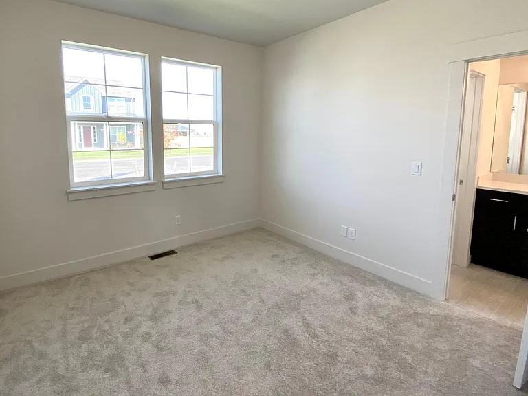 1604 Wyatt Earp Ct — Photo 27