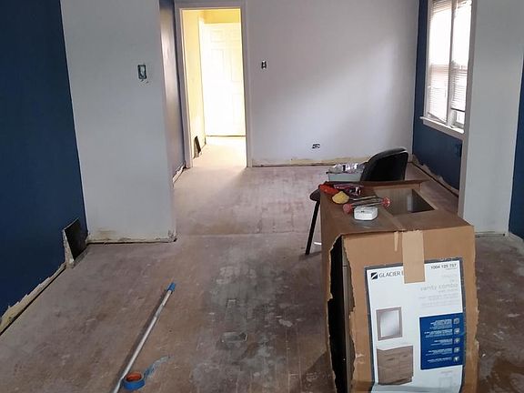 4th image of 14522 S Lowe Ave