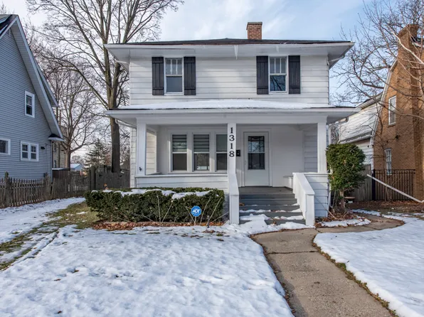 1318 N Jackson St, Waukegan, IL 60085