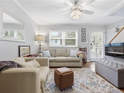 381 10th St NE APT 4, Atlanta, GA, 30309