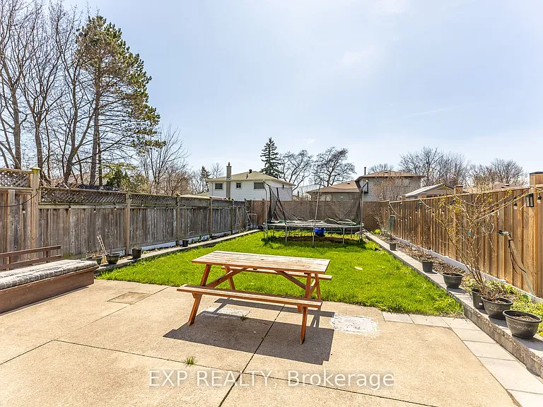 3270 Klaiman Dr — Photo 41