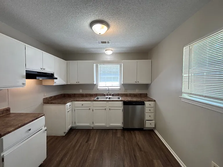5015 French Bend Ln — Photo 7