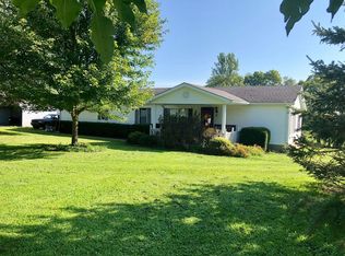 14006 Moorefield Rd, Sharpsburg, KY 40374