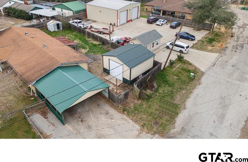 1st image of 3649 County Road 1125