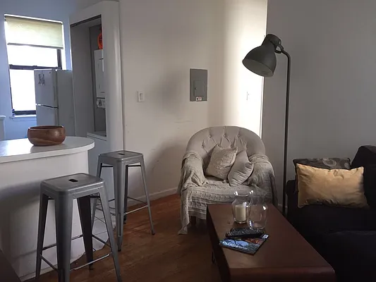 Rented by Sky Management | media 12