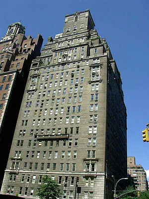 Sold by Corcoran | media 8