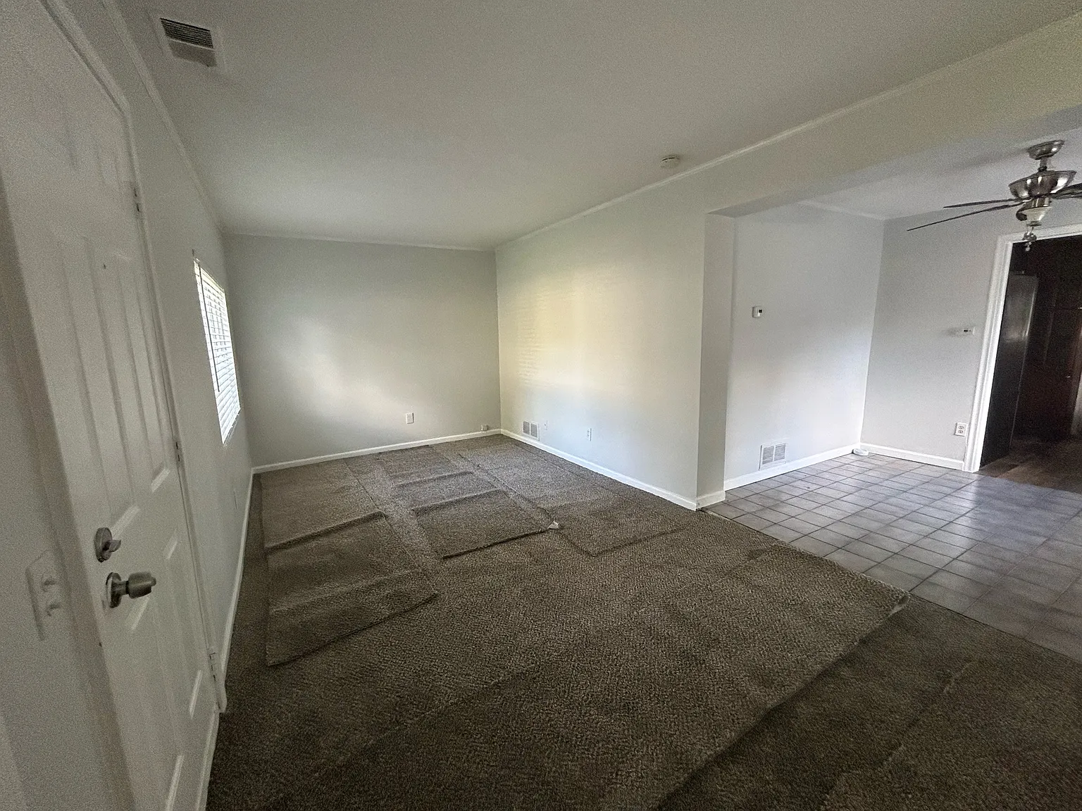 2 bed, 950 sqft, $1,350 — Photo 3