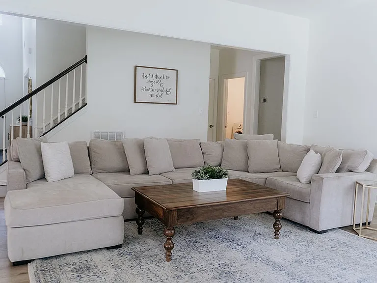 6910 Augustine Way — Photo 11