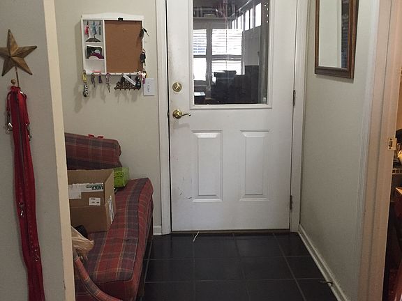 Mudroom area to garage