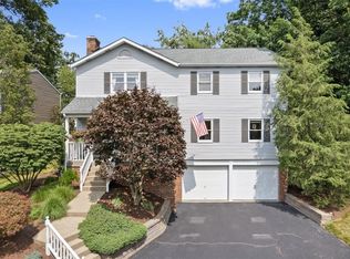6003 Boxer Dr, Bethel Park, PA