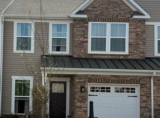 56 Owen Ct, Somerset, NJ 08873