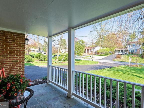 5th image of 7320 Blanchard Dr