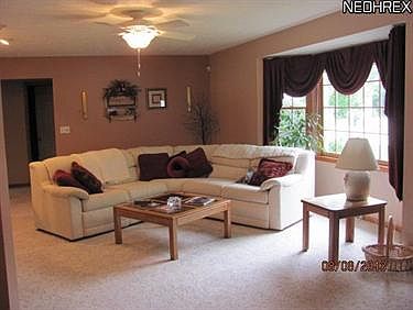 5th image of 130 Latimer Ct