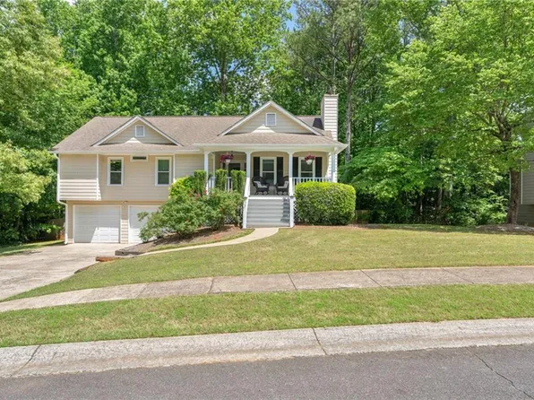 304 Rose Creek Way, Woodstock, GA 30189