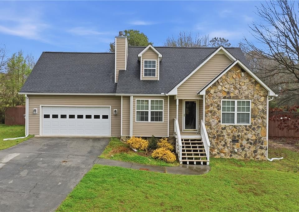 1st image of 544 Beason Rd SE