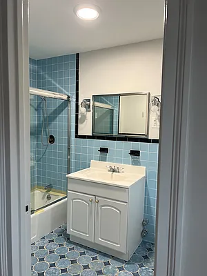 Rented by H L Dynasty Real Estate Corp | media 16