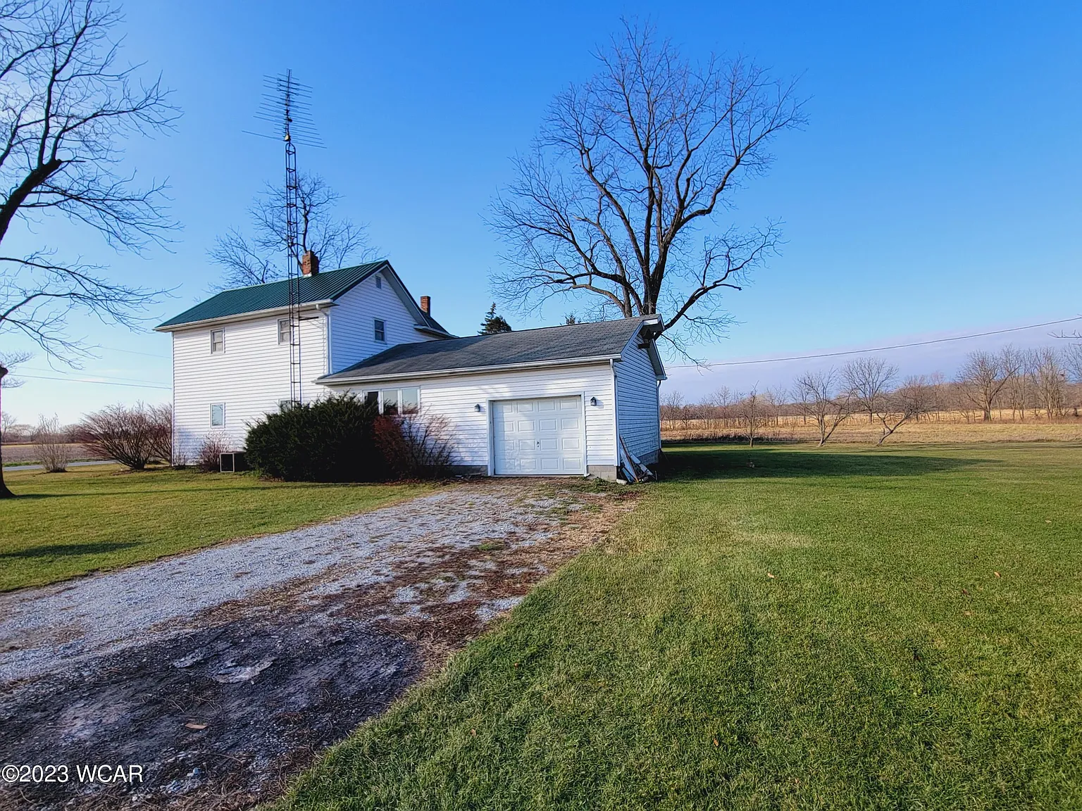 16135 Township Road 50 photo 1