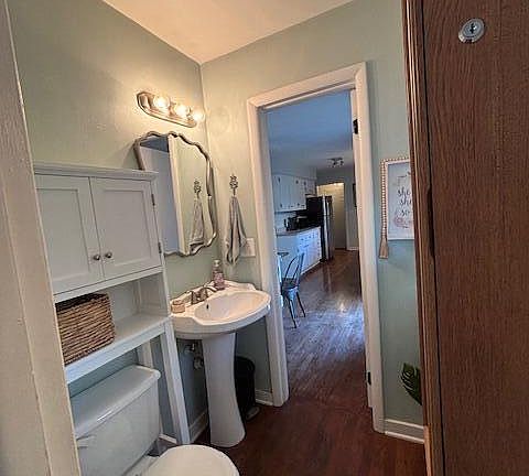 4th image of 1819 Woodland Dr