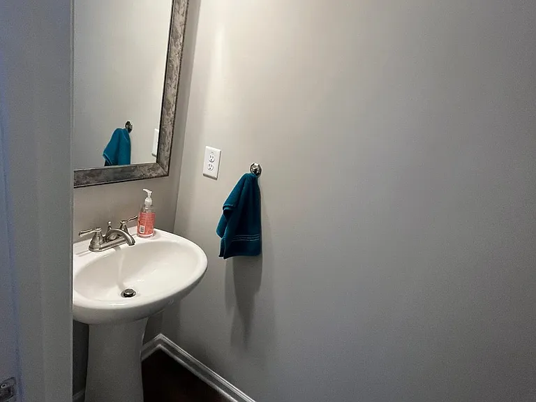 3659 Acorn Dr — Photo 10