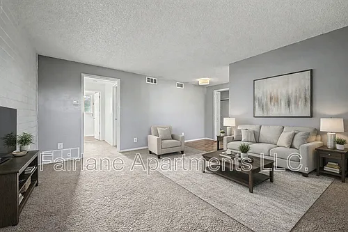 428 E 5th Ave #8 Photo 1