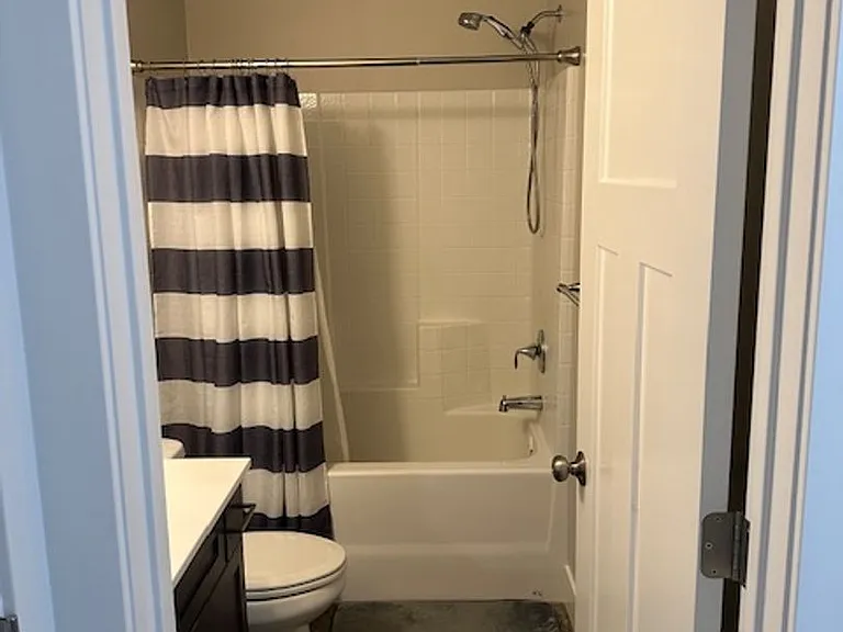 1601 Quartz Dr #D — Photo 14
