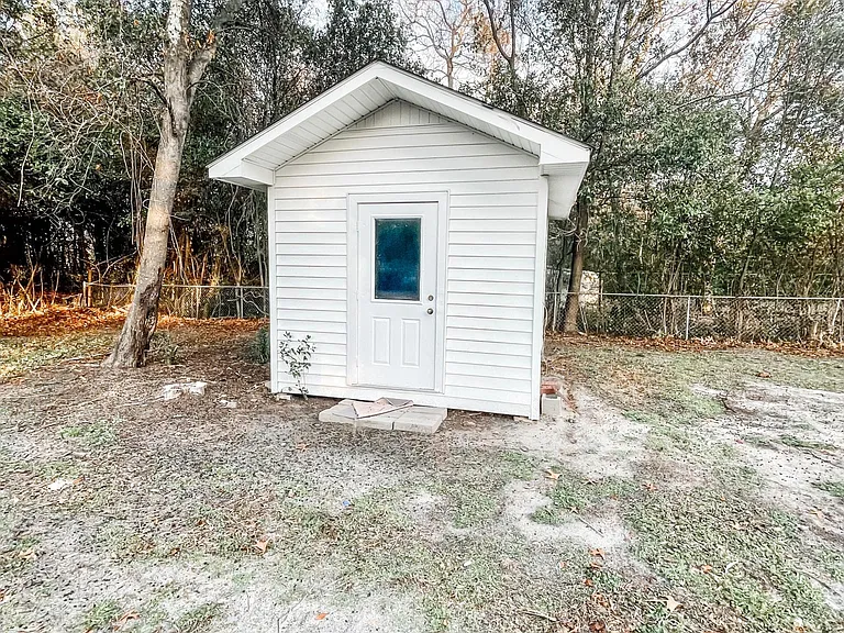 722 Veda St — Photo 12