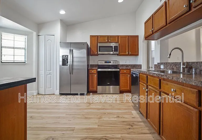 1207 Coda Ct — Photo 6