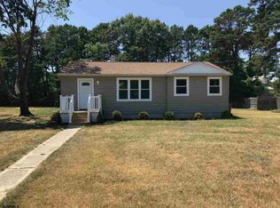 125 Seagull Dr, Egg Harbor Township, NJ 08234