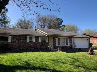 1602 Joye St, Springdale, AR 72762