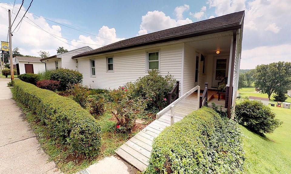 1st image of 840 Van Meter Way