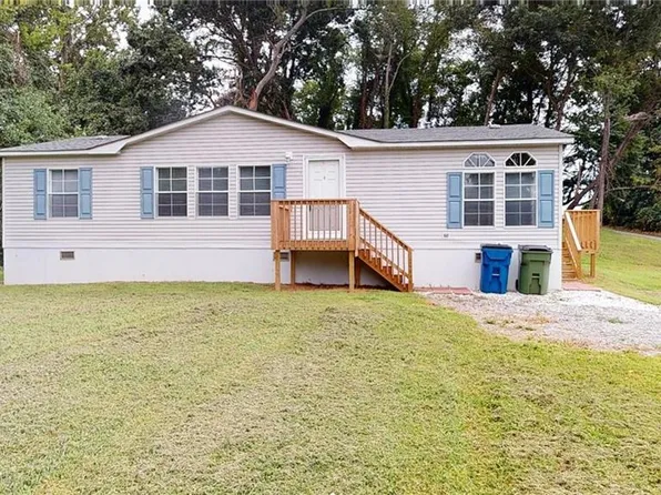 1122 Viewland Ave, Mount Airy, NC 27030