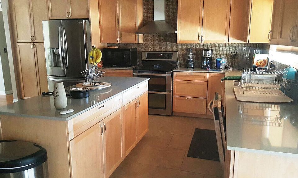 1st image of 17442 N 37th Ave