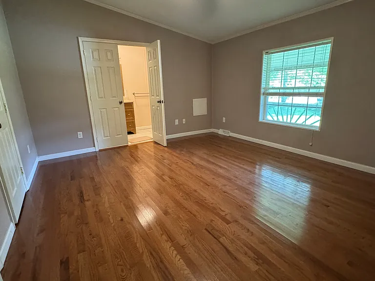 121 Taft Rd — Photo 10