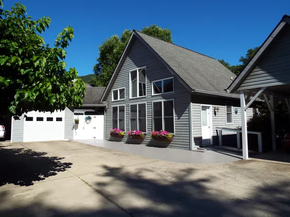 187 Duncan Creek Rd, Fletcher, NC 28732