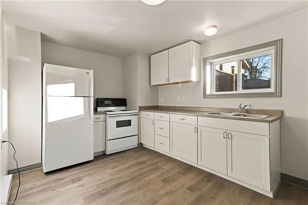 2 bed, 1.0 bath, 603 sqft, $1,650 — Photo 4