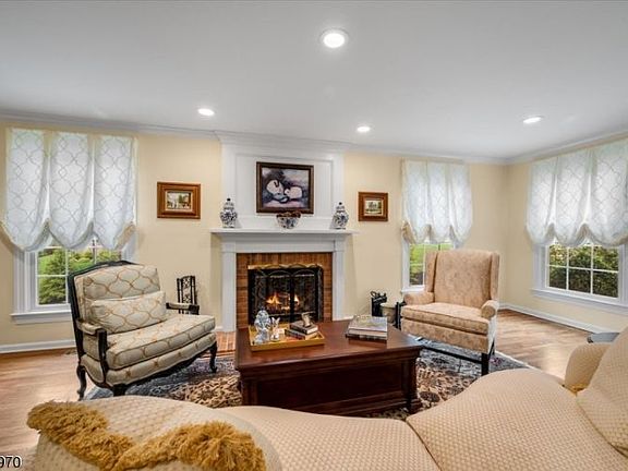 5th image of 40 Walsingham Rd