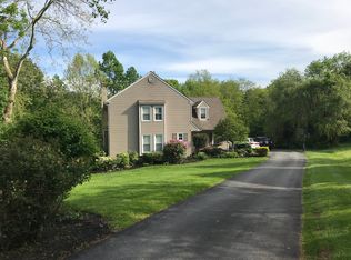 1543 Millrace Ln, West Chester, PA 19380