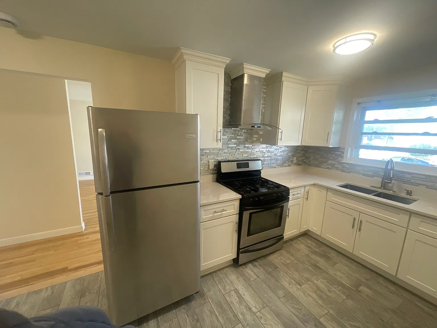 1532 Ohm Ave — Photo 4