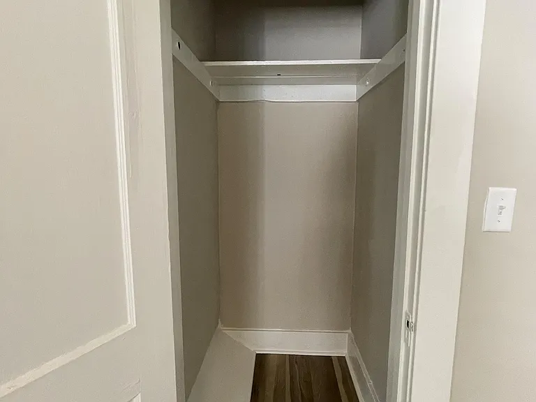 2720 Dupont Ave S #1 — Photo 15