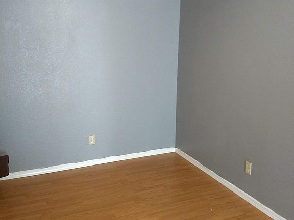 5th image of 3829 Montgomery Blvd NE APT 327