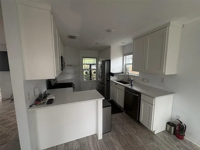 5814 Shreveport Dr — Photo 6