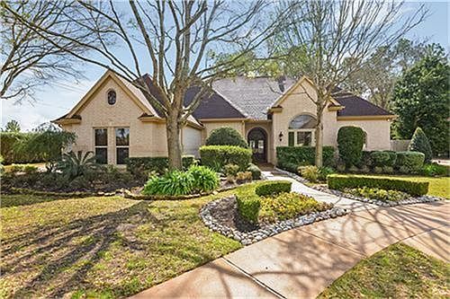 1st image of 212 Hidden Pines Ct
