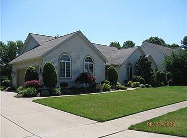 1st image of 1515 Westwood Dr